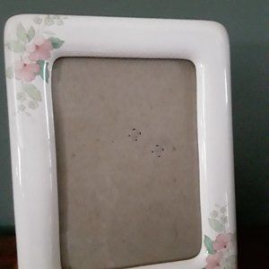 The Weston Gallery Porcelain Photo Frame with Beautiful Floral Accents - Vintage